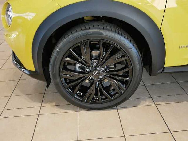 Nissan Juke N-Sport 1.6 HYBRID 143PS 4AMT BOSE  '' neues Modell''