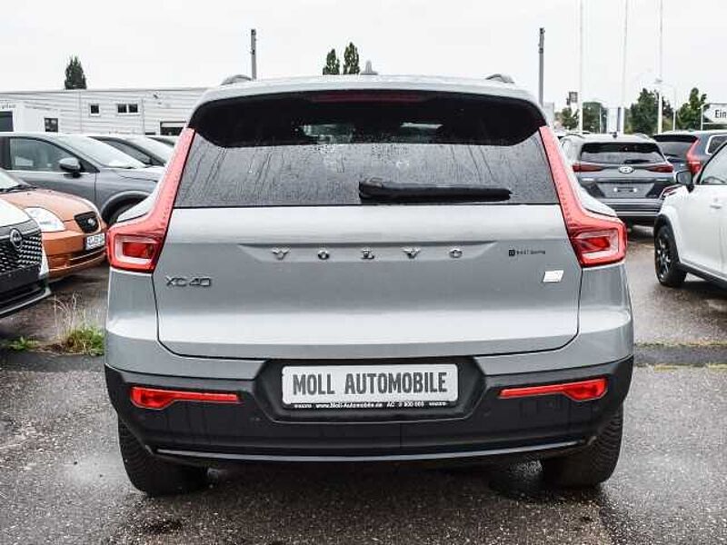 Volvo XC40 Ultimate Dark Recharge Plug-In Hybrid 2WD T5 Twin Engine EU6d StandHZG Navi digi