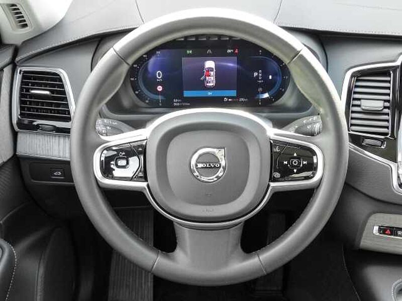 Volvo XC90 Plus Bright AWD 7-Sitzer Allrad AD StandHZG digitales Cockpit