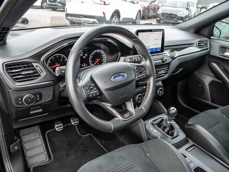 Ford Focus ST 2.3 EcoBoost EU6d-T HUD AD El. Panodach Navi Soundsystem B & O LED Kurvenlich